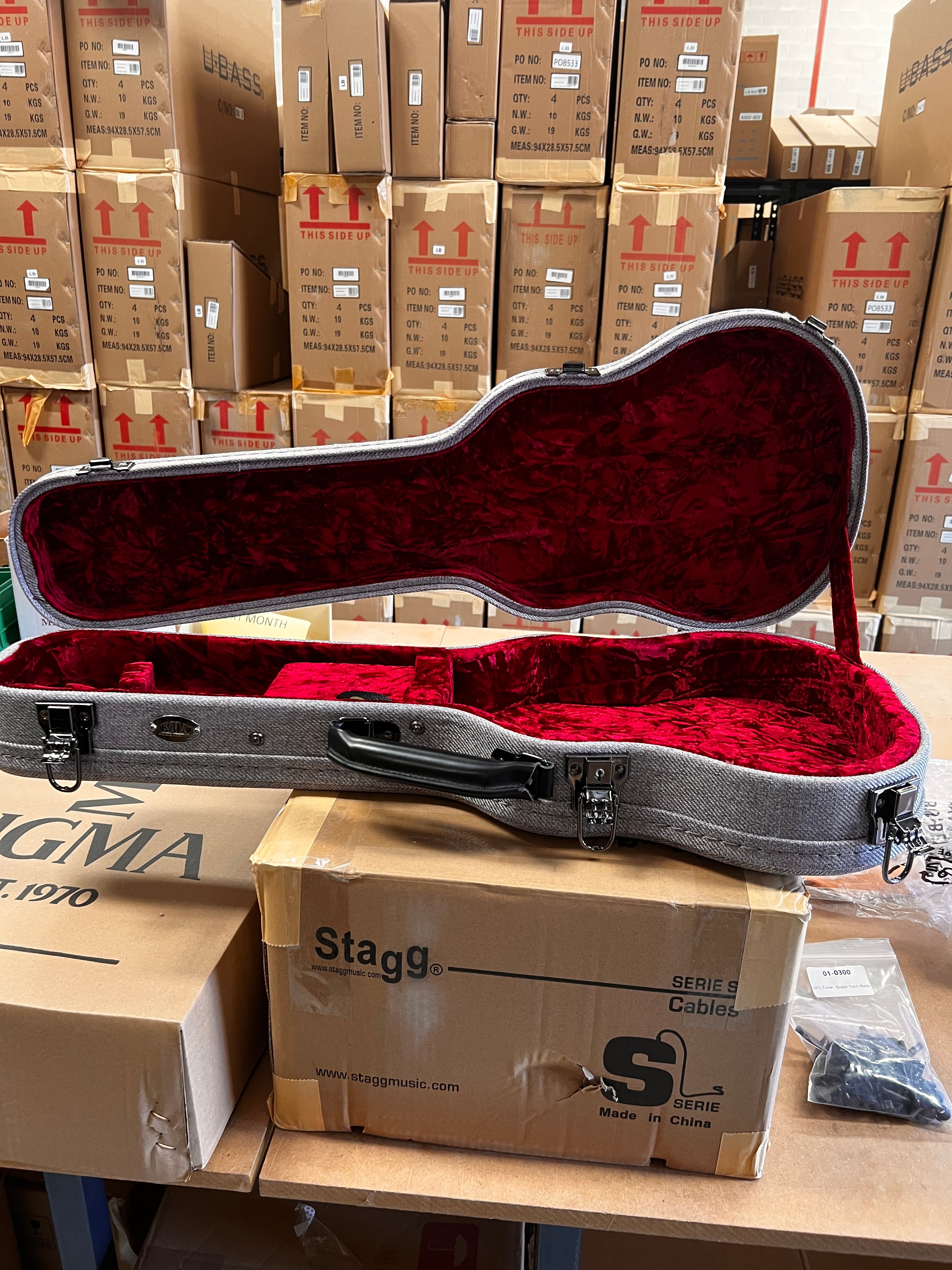 Revelator Tenor official Gray Tweed Archtop Hard Case. Now available in Australia. Premium impact protection &amp; classic style GTT-AT Ukulele Trading Co Australia 