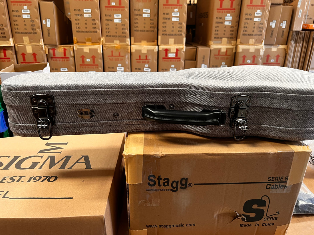 Revelator Tenor official Gray Tweed Archtop Hard Case. Now available in Australia. Premium impact protection &amp; classic style GTT-AT Ukulele Trading Co Australia 